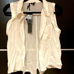 Buffalo button up top